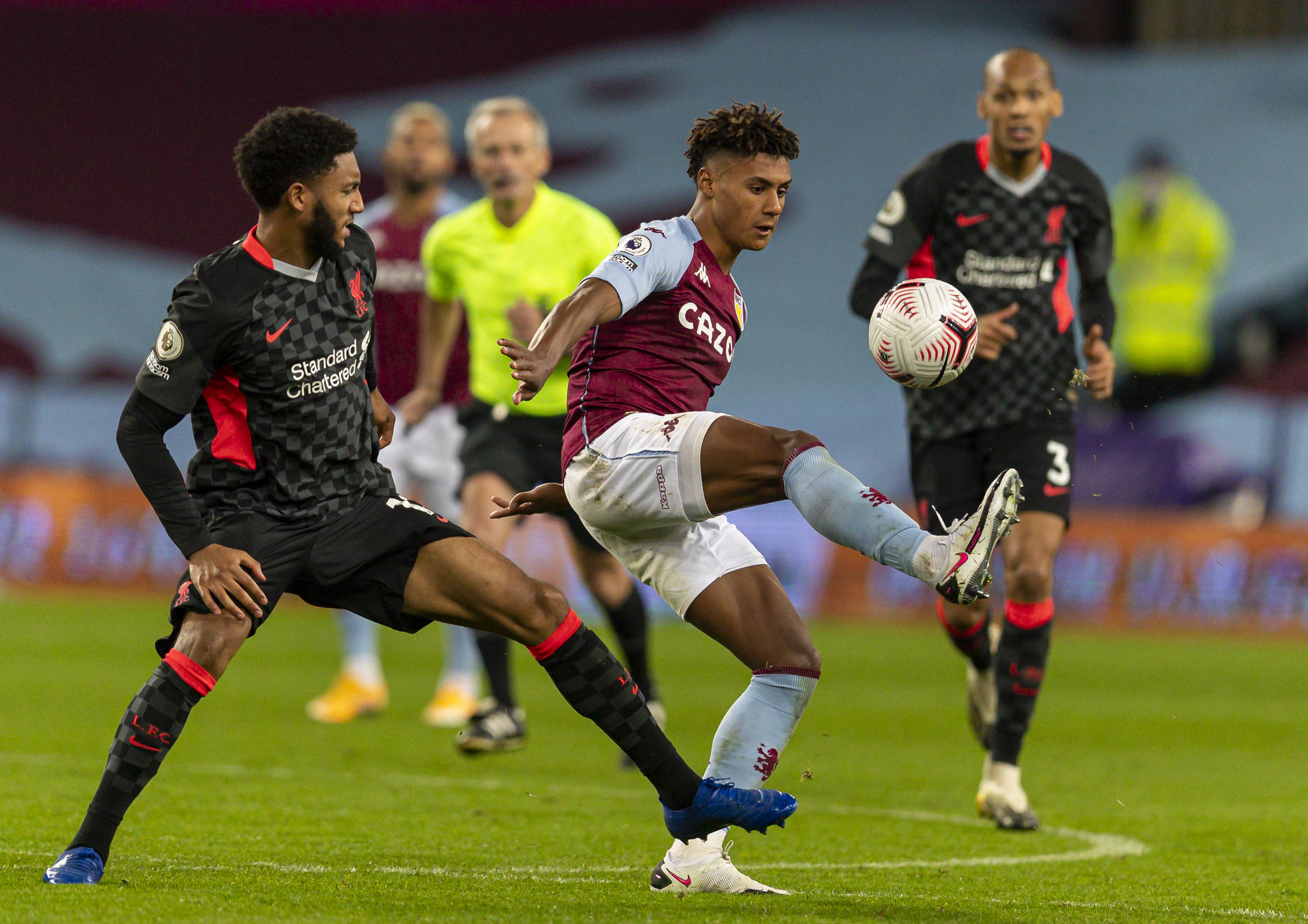 横滨FC在 横滨FC在